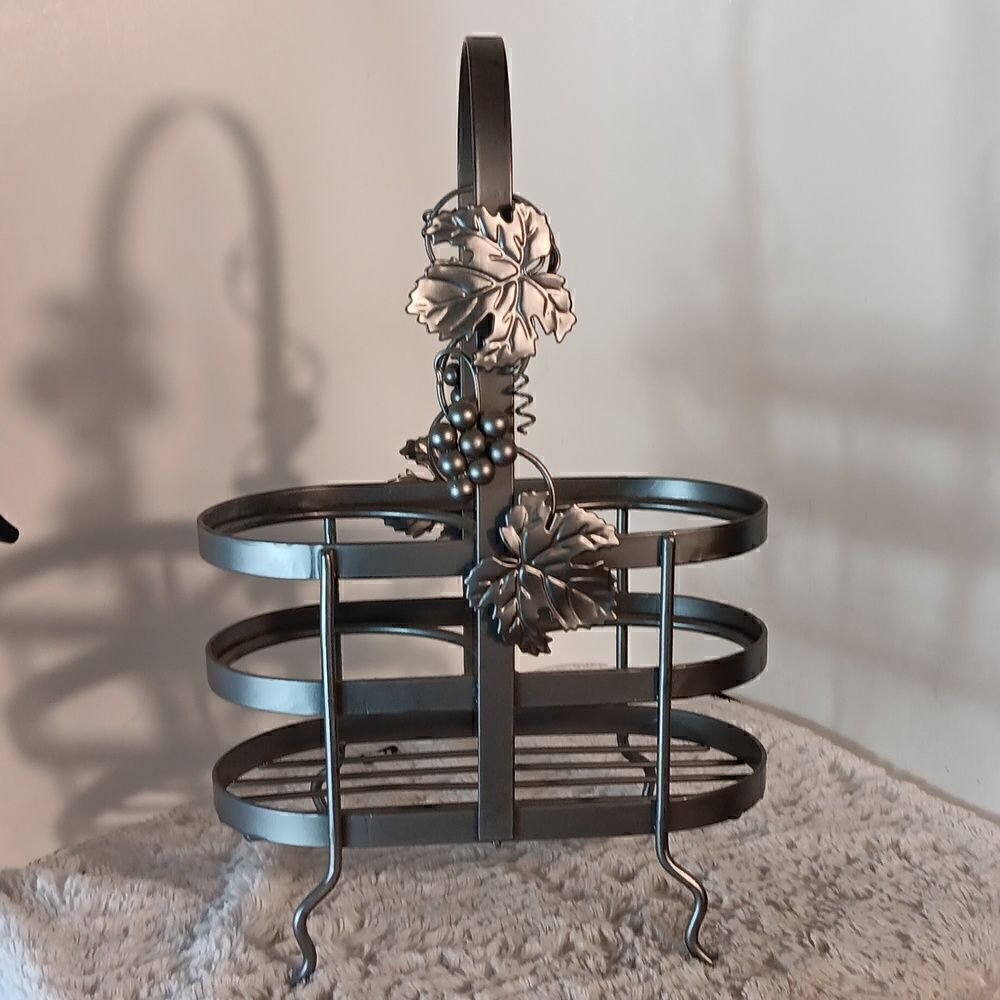 Metal Wine Bottle Caddy
